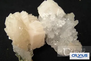 Dolomite for mineral grinding